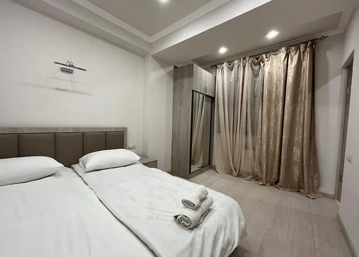 City Centre Apartment On Sakharov Square